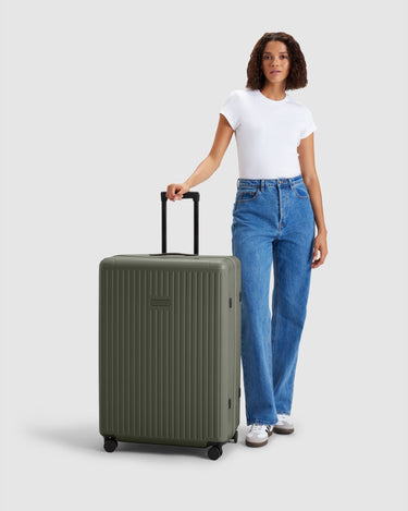 Large Check In Suitcase - Olivine - Globite